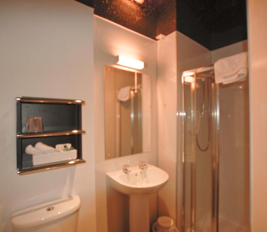 Beechgrove Hotel Пърт Стая снимка